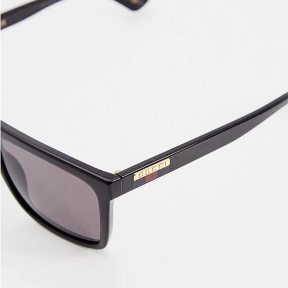 New ✨ Authentic Gucci GG0748S 001 Sunglasses – Black Frame, Grey Lenses ✨ - Picture 6 of 11